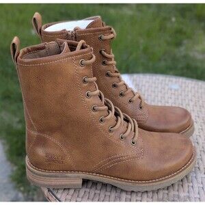 Frye and Co. Chesnee Women's Caramel Combat Boots New Y2K Vintage Inspired Biker